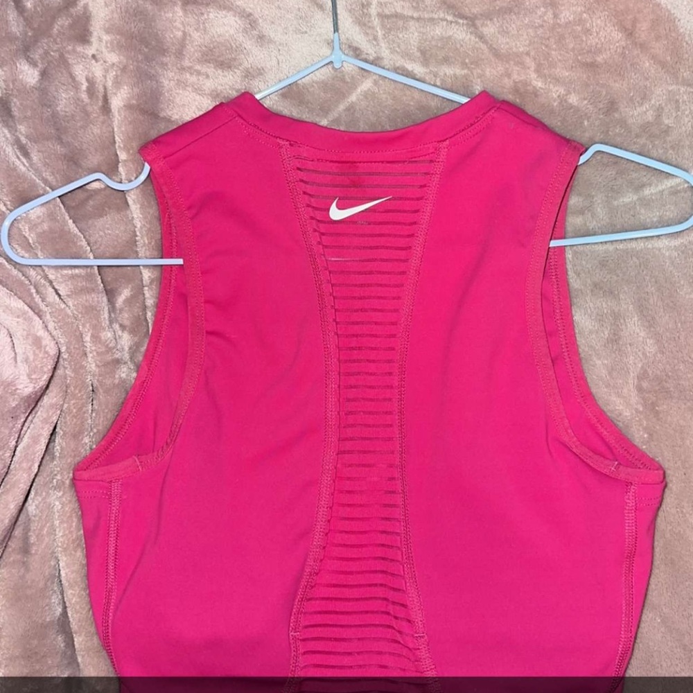 Pink Nike athletic top - Picture 2 of 2